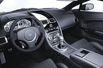 Aston-Martin-V12-Vantage-07
