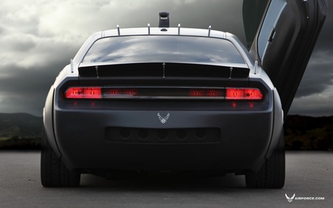 Dodge-Challenger-Vapor-6