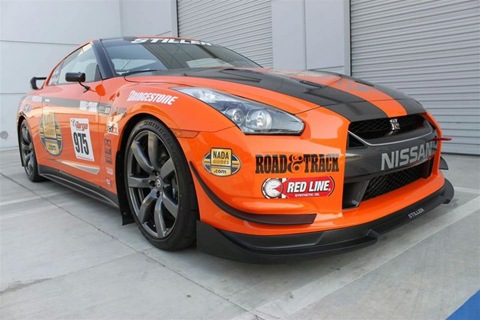 STILLEN-Nissan-GT-R-Targa-Race-Car-02