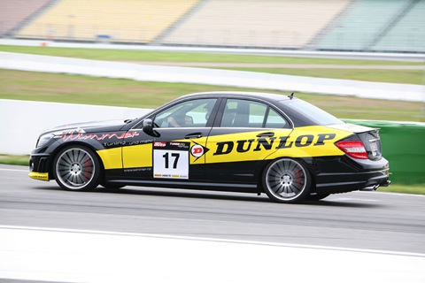 Wimmer-RS-Mercedes-C63-AMG-Dunlop-3