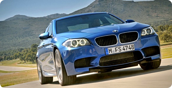 2012-BMW-M5-26