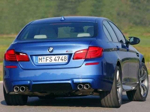 2012 BMW M5 F10 40 - копия