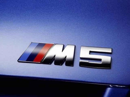 2012 BMW M5 F10 8