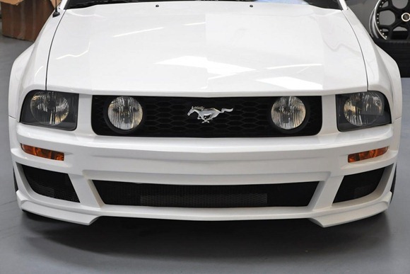 Ford Mustang styling kit by Prior Design 2